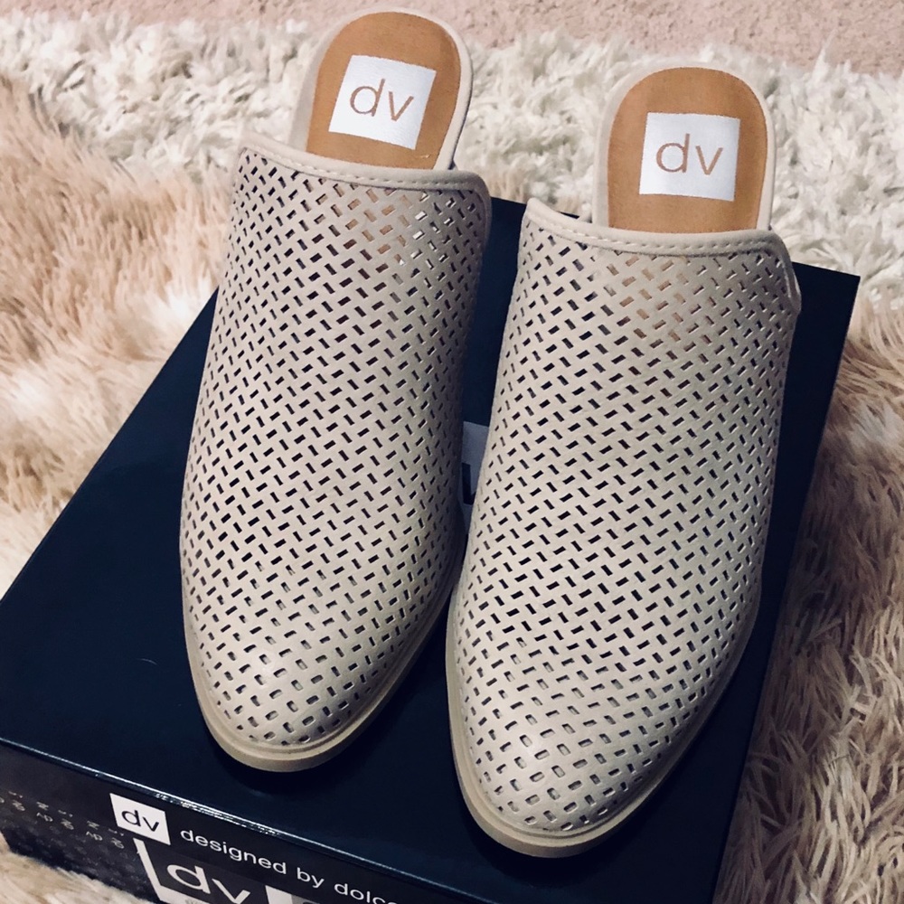NWB DV Laser-cut Mule Booties